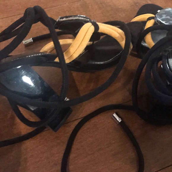 Zara authentic strapped stone heels. - Picture 3 of 4